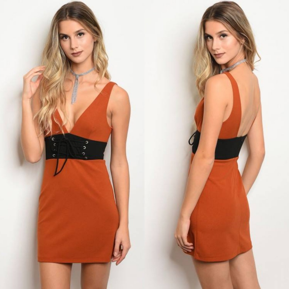 AUBREE CORSET BODYCON MINI DRESS in RUST
